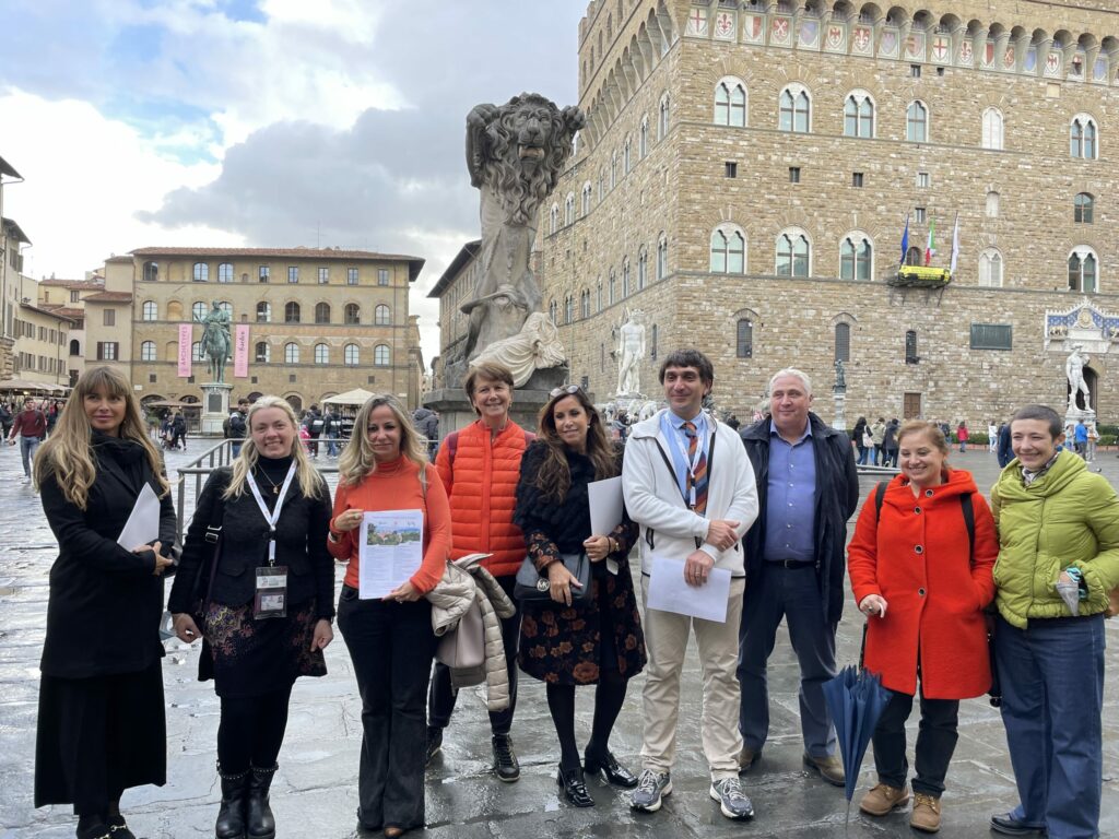 Confesercenti Firenze: “Firenze insolita. Meglio con la Guida”